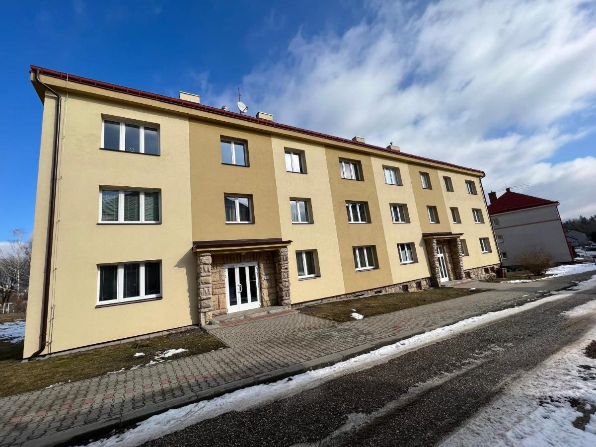 Apartman Md Apartamento Žacléř Exterior foto